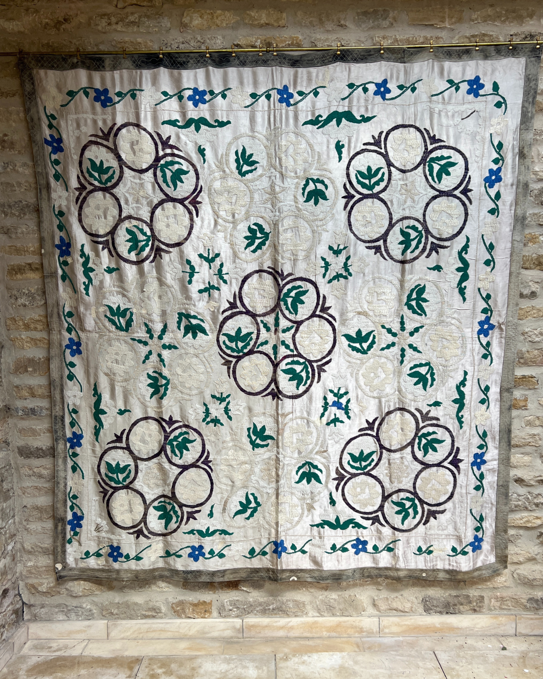 Extra Large Suzani 033