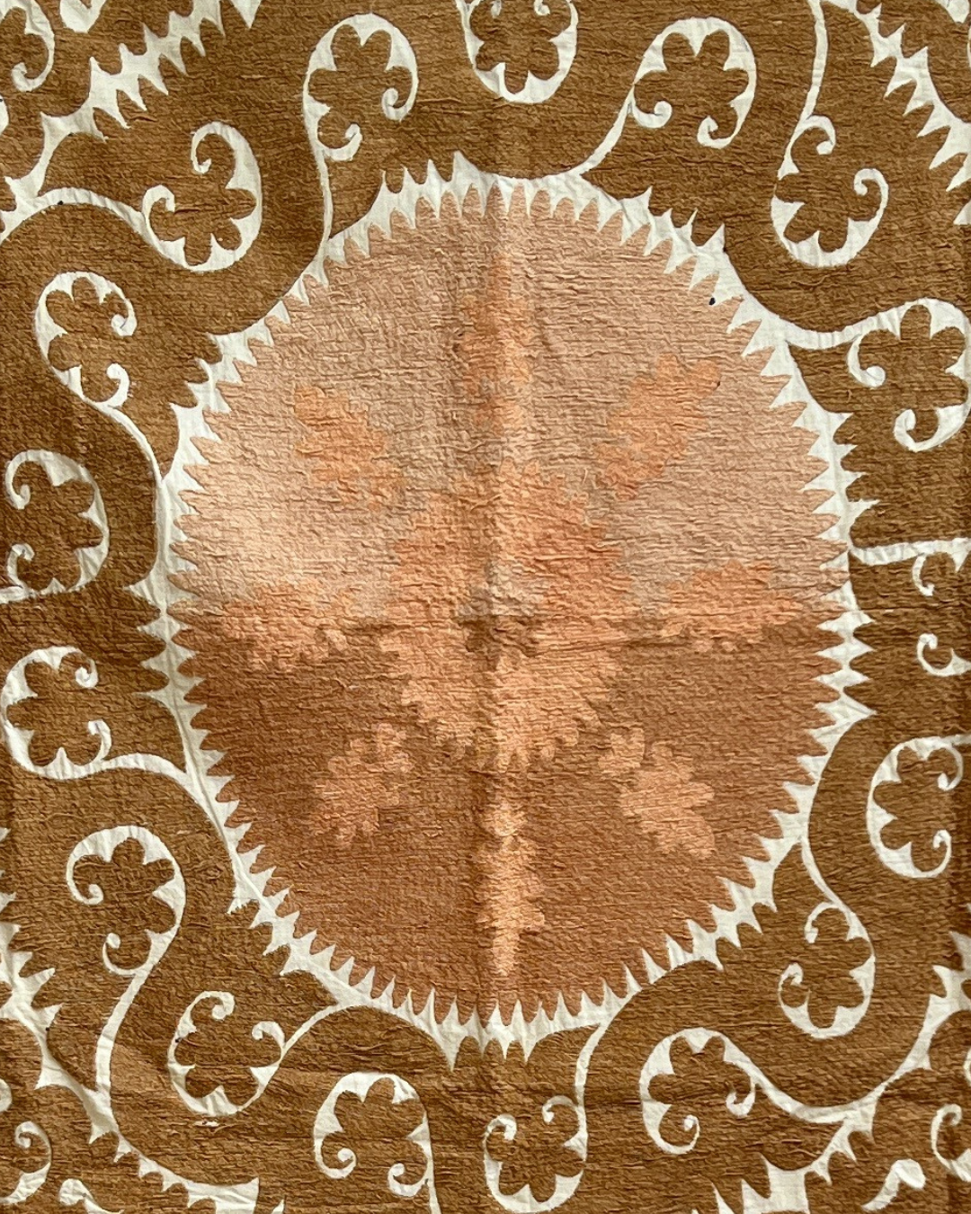 Medium Suzani 075