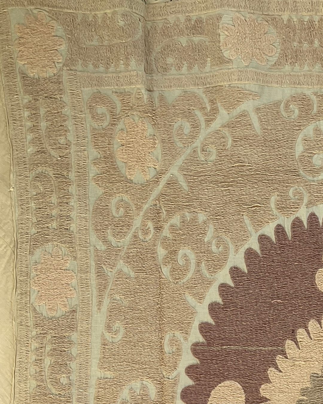Medium Suzani 076