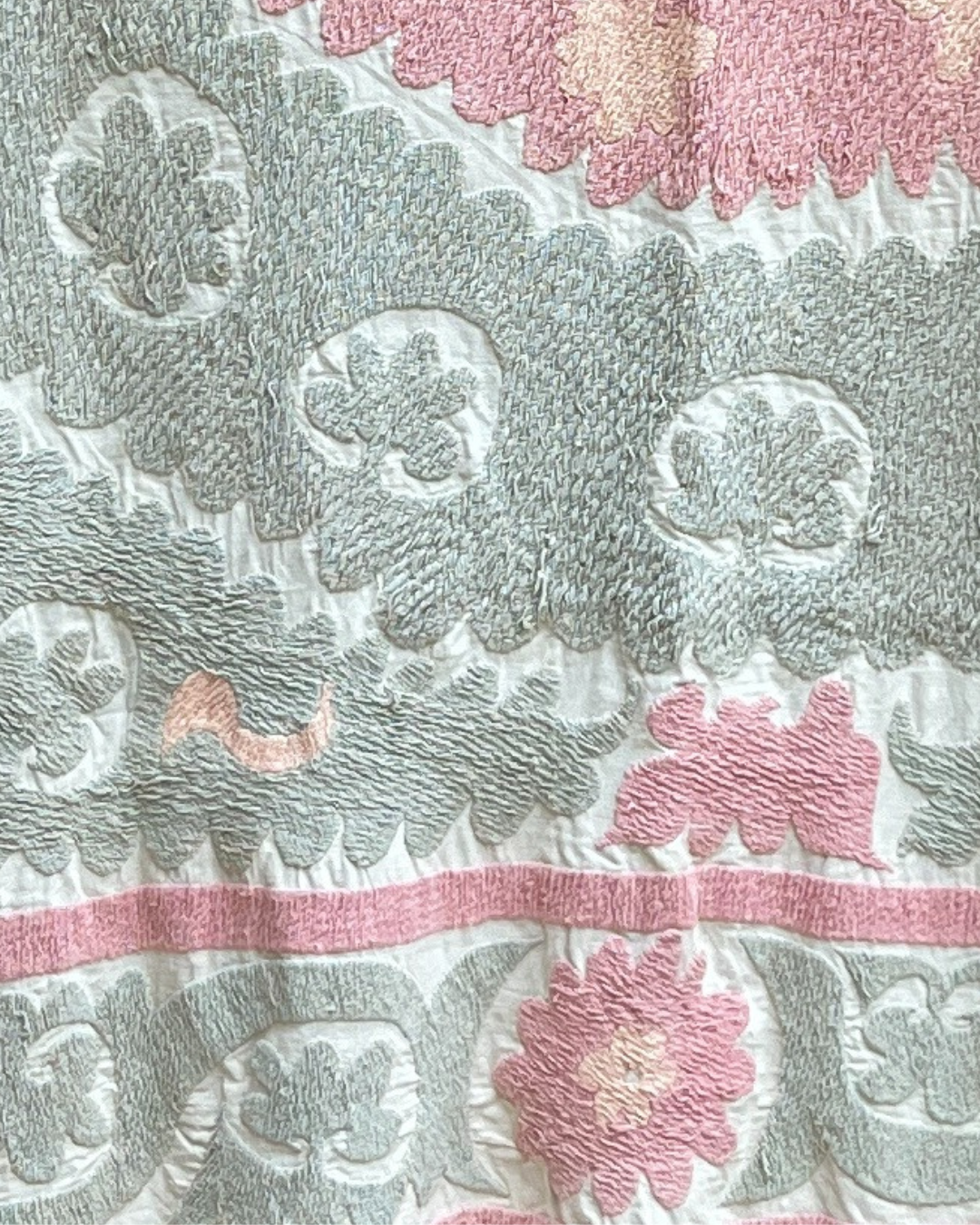 Medium Suzani 072