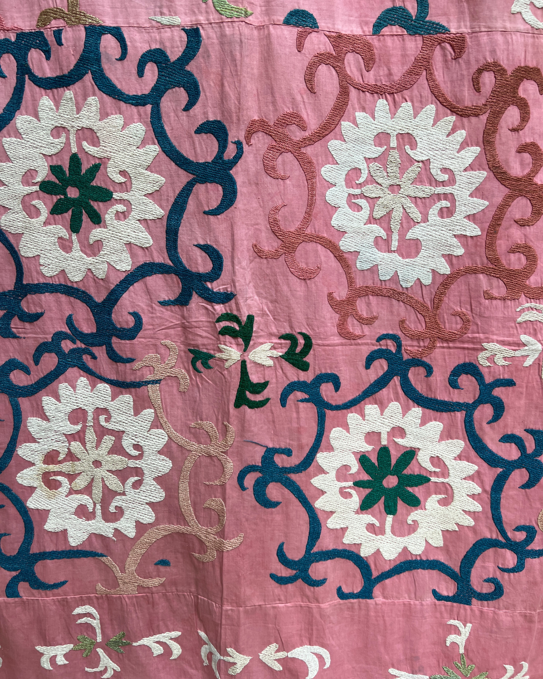 Extra Large Suzani 030