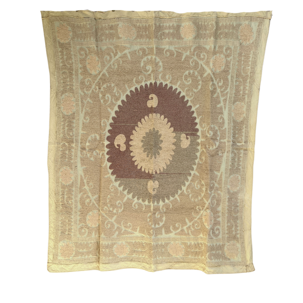
                      
                        Medium Suzani 076
                      
                    
