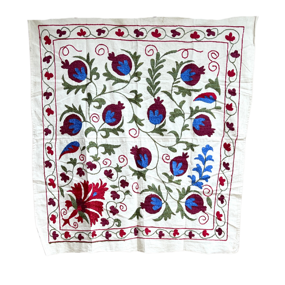 Small Suzani 080