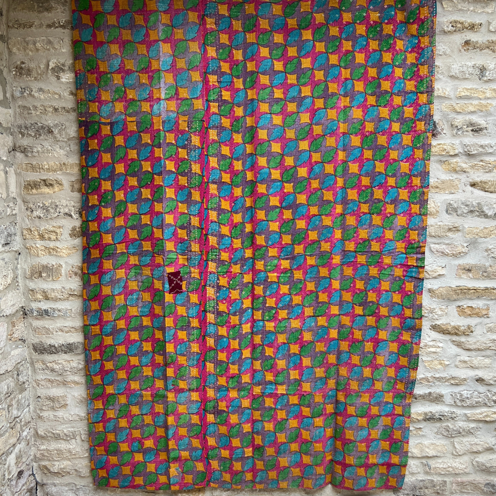 
                      
                        Midweight Kantha Quilt No. 018
                      
                    