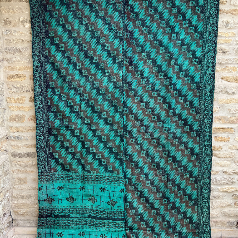 
                      
                        Midweight Kantha Quilt No. 039
                      
                    