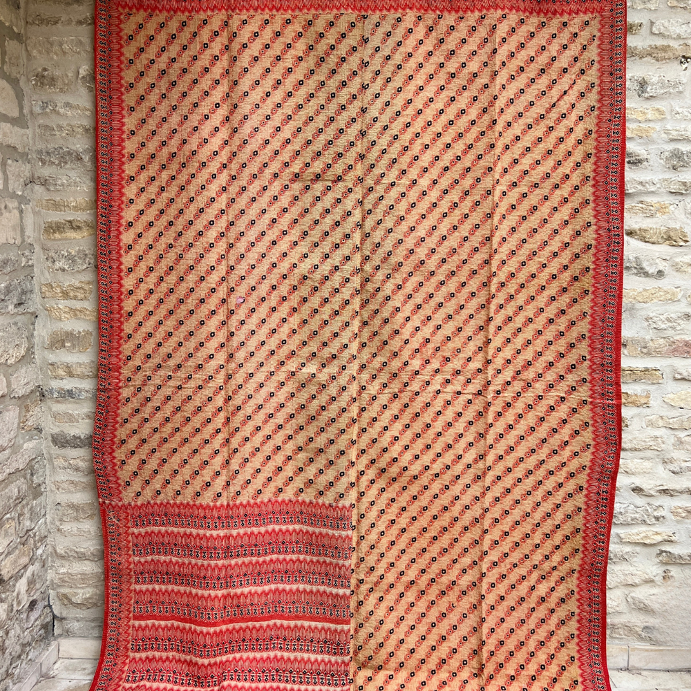 
                      
                        Midweight Kantha Quilt No. 042
                      
                    