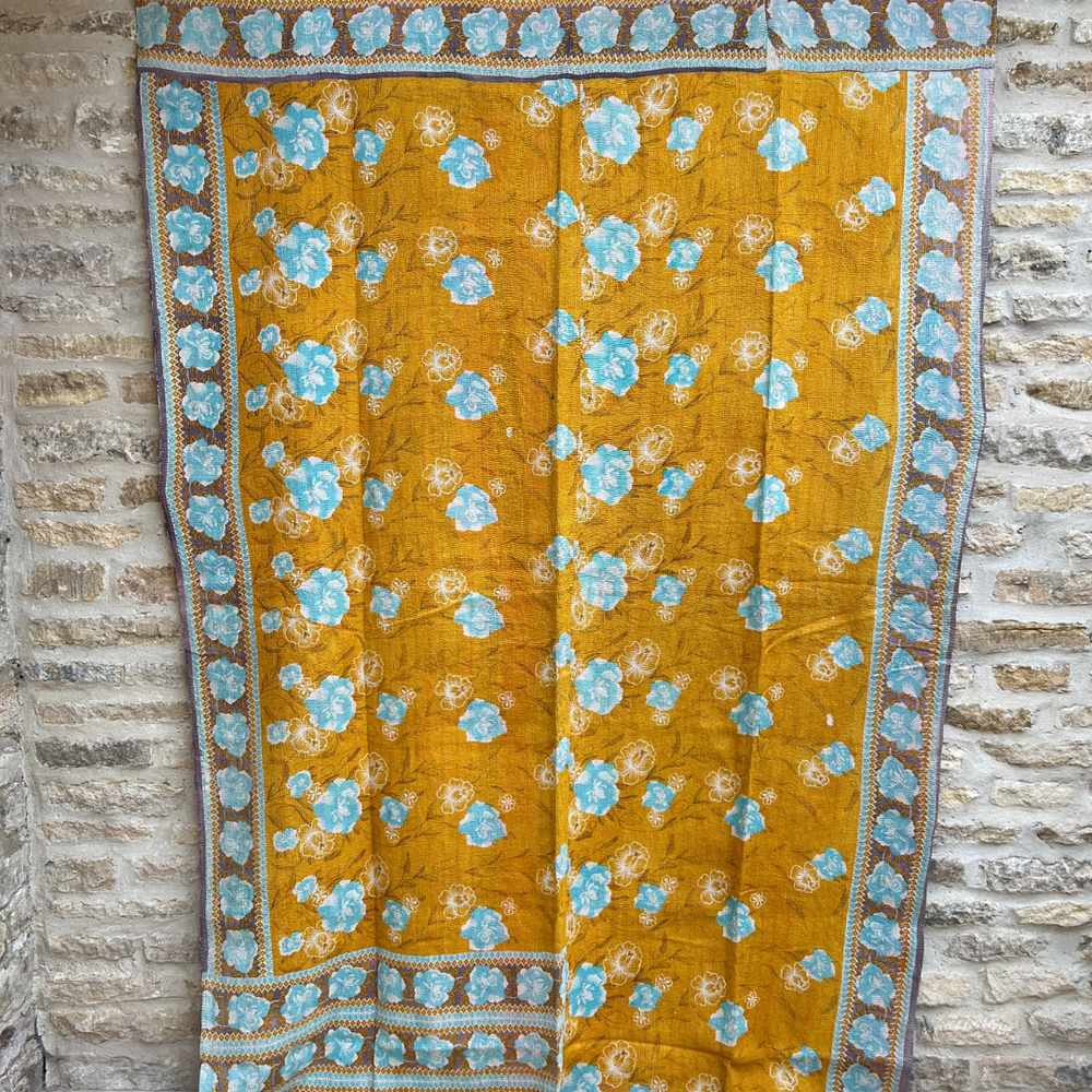 
                      
                        Midweight Kantha Quilt No. 019
                      
                    