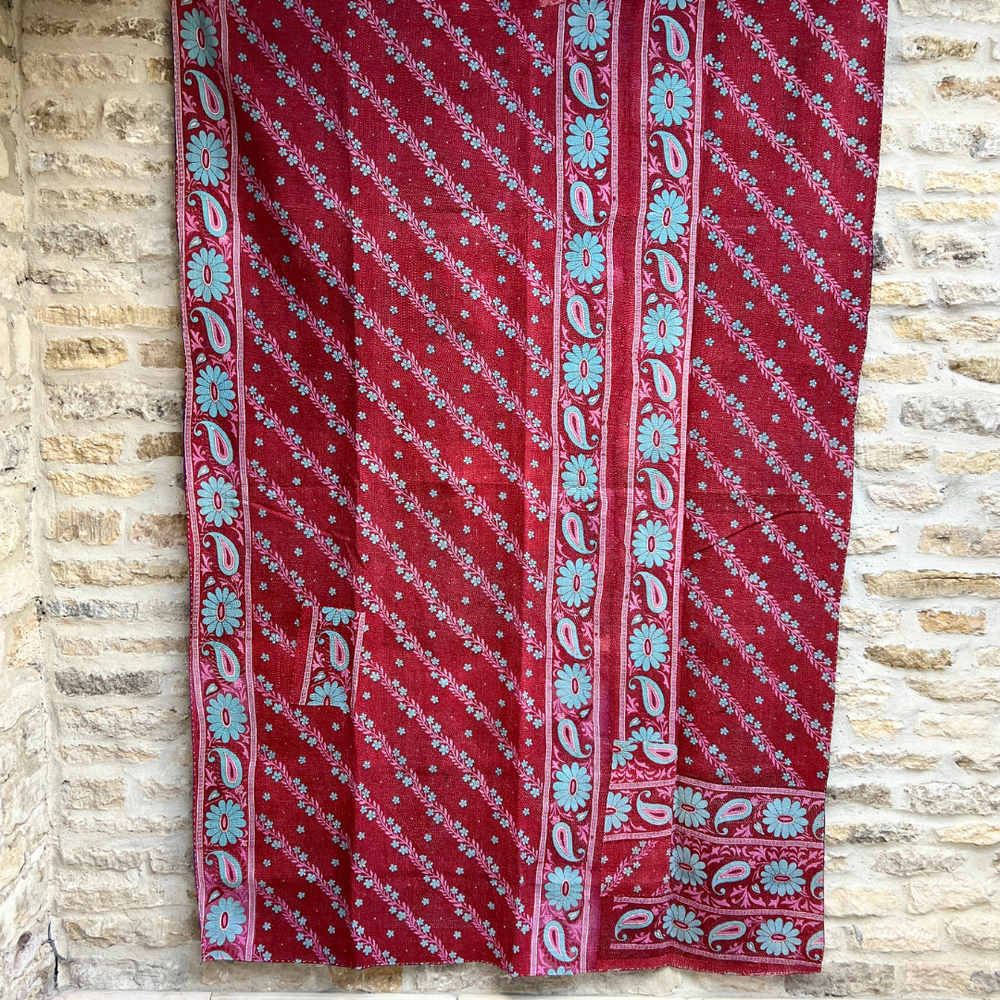 
                      
                        Lightweight Kantha Quilt No. 007
                      
                    