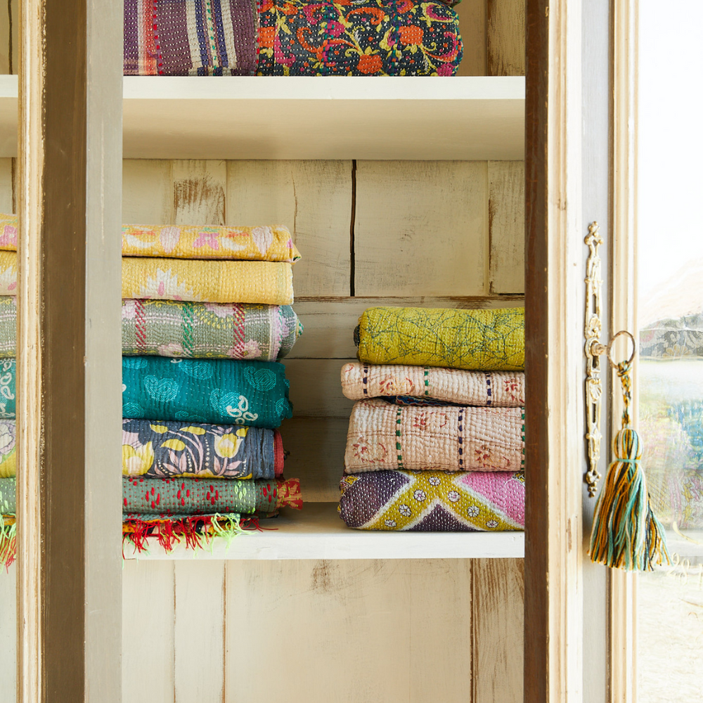 
                      
                        Patchwork Kantha Quilt No. 838
                      
                    