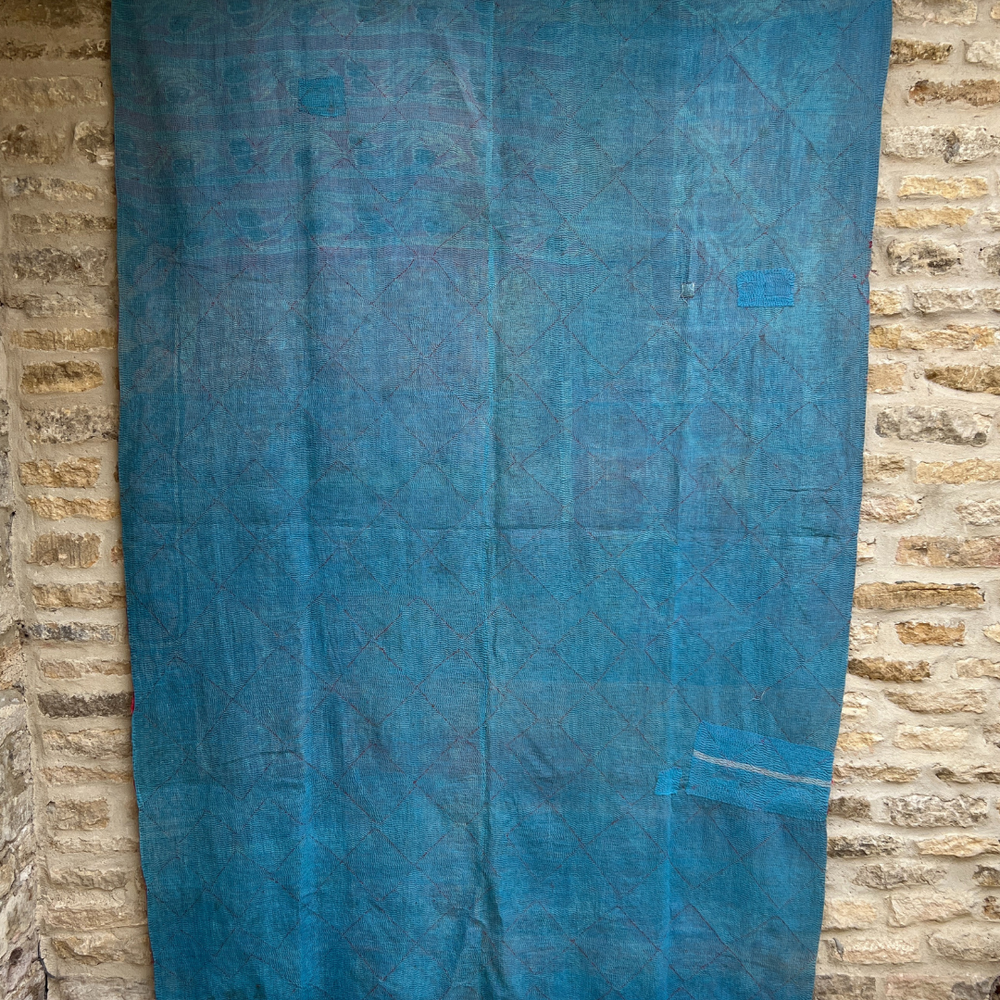 
                      
                        Midweight Kantha Quilt No. 840
                      
                    