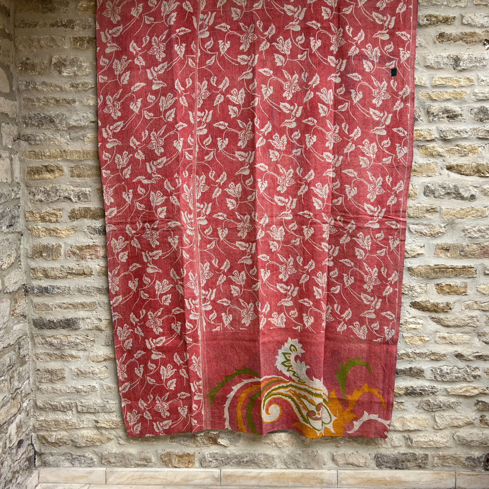 
                      
                        Midweight Kantha Quilt No. 033
                      
                    