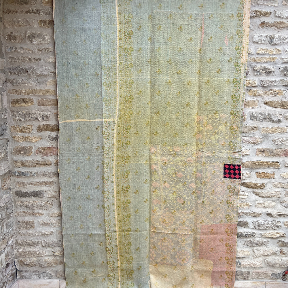 
                      
                        Lightweight Kantha Quilt No. 003
                      
                    