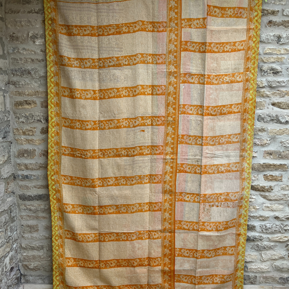 
                      
                        Lightweight Kantha Quilt No. 006
                      
                    