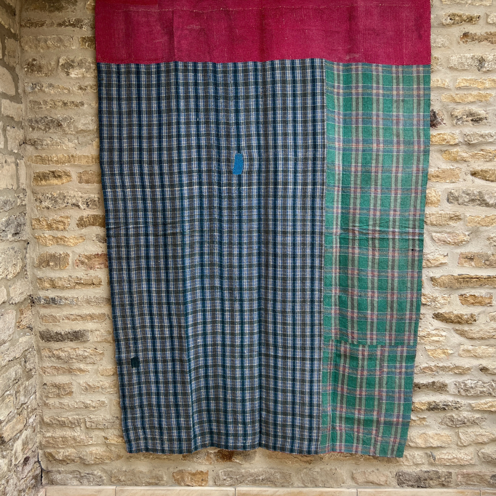 
                      
                        Midweight Kantha Quilt No. 033
                      
                    