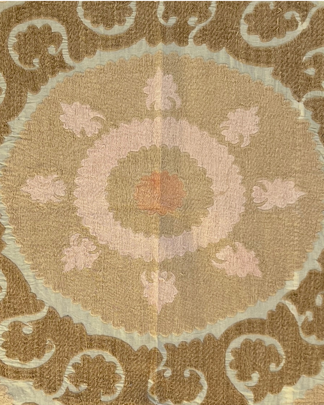 Medium Suzani 073