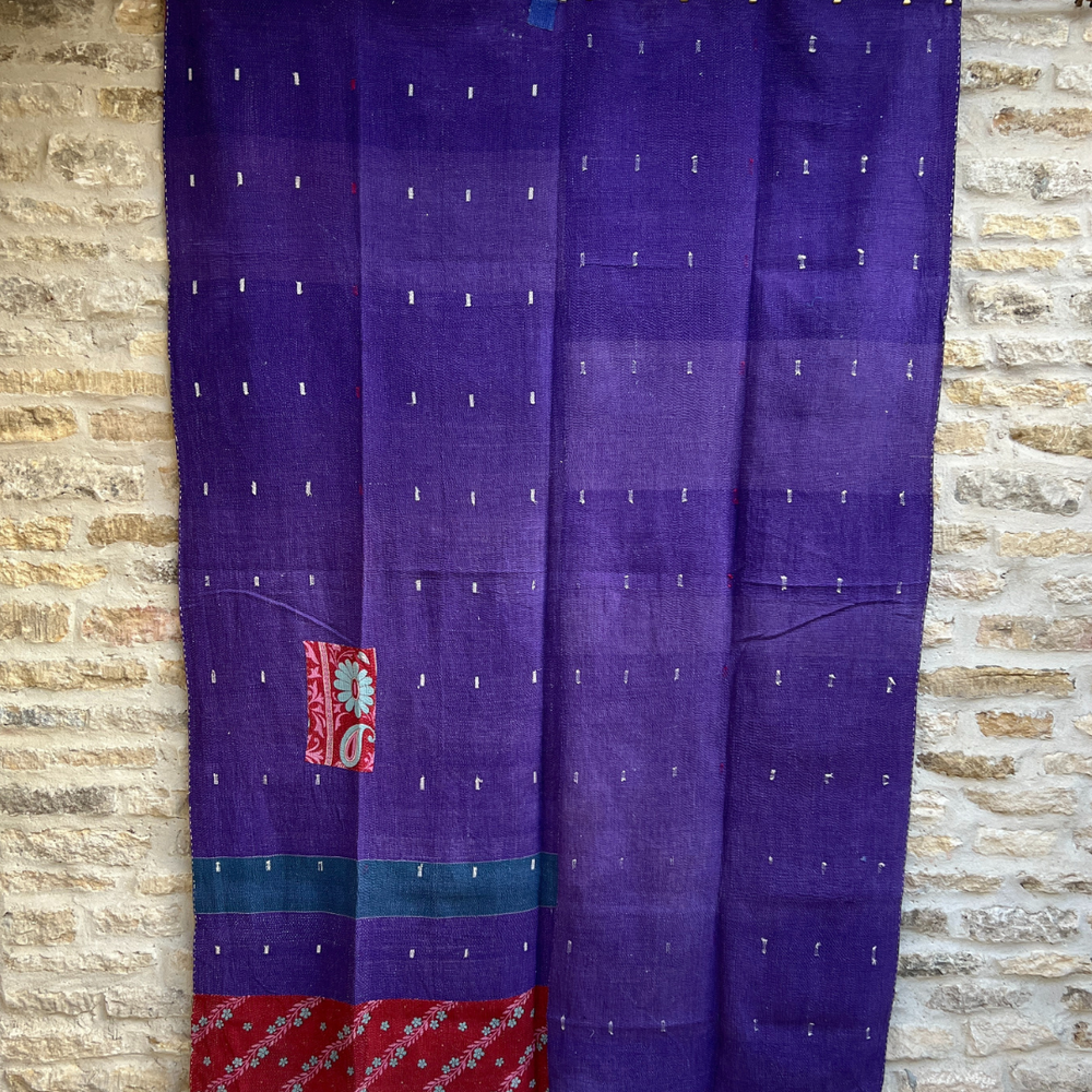 
                      
                        Lightweight Kantha Quilt No. 007
                      
                    