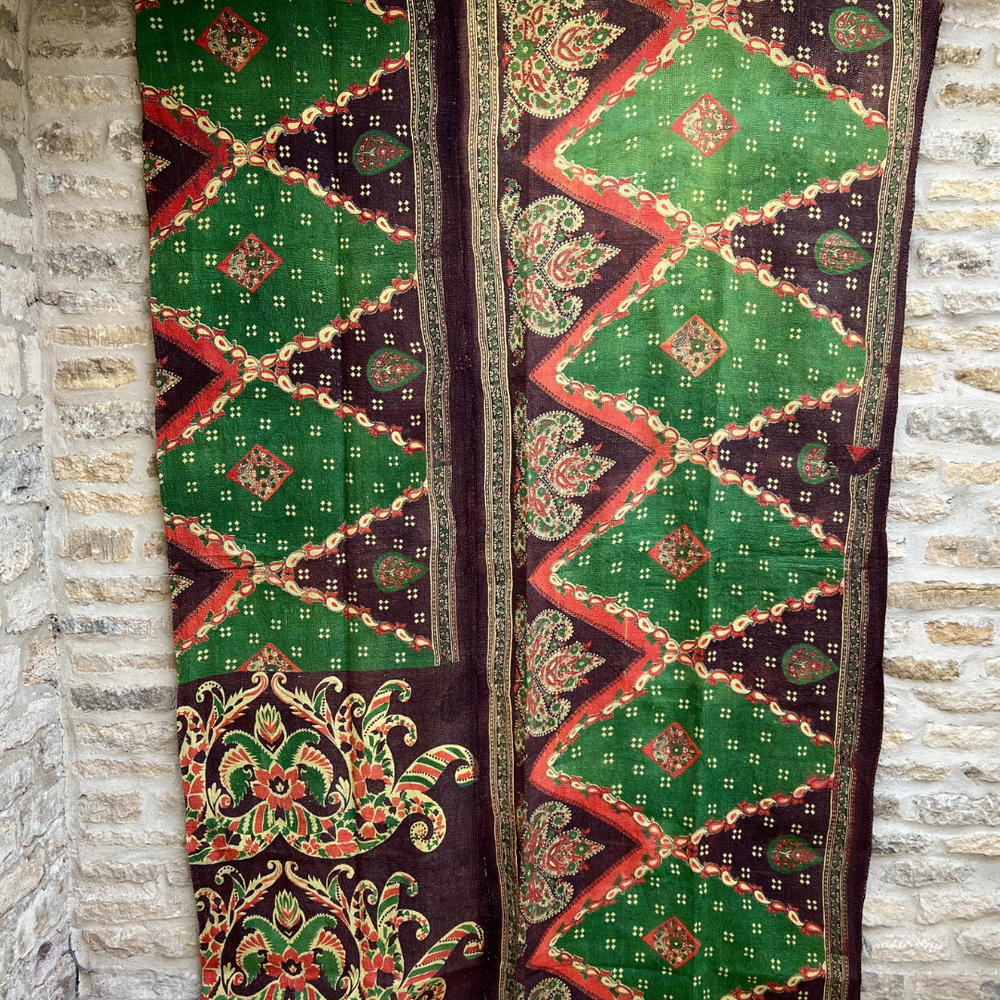 
                      
                        Midweight Kantha Quilt No. 040
                      
                    