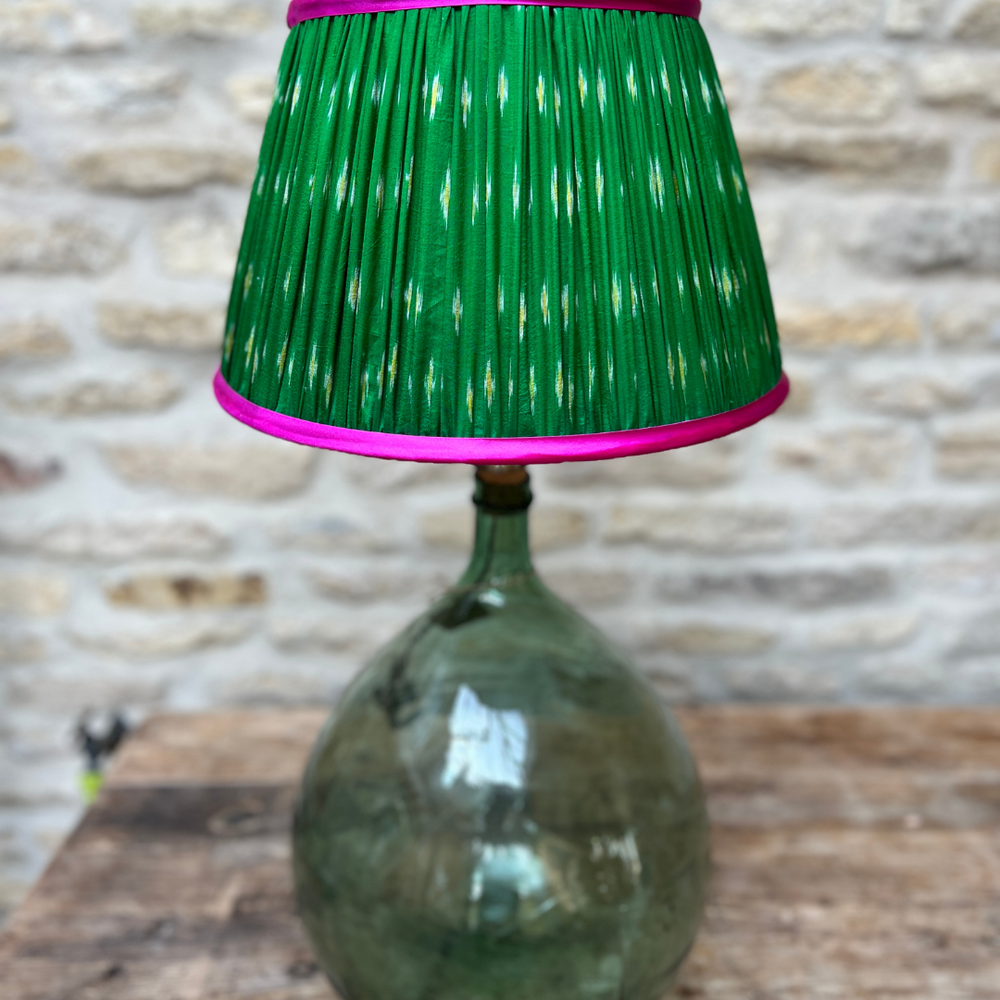 
                      
                        36cm Green Silk Sari Lampshade with Pink Satin Trim
                      
                    