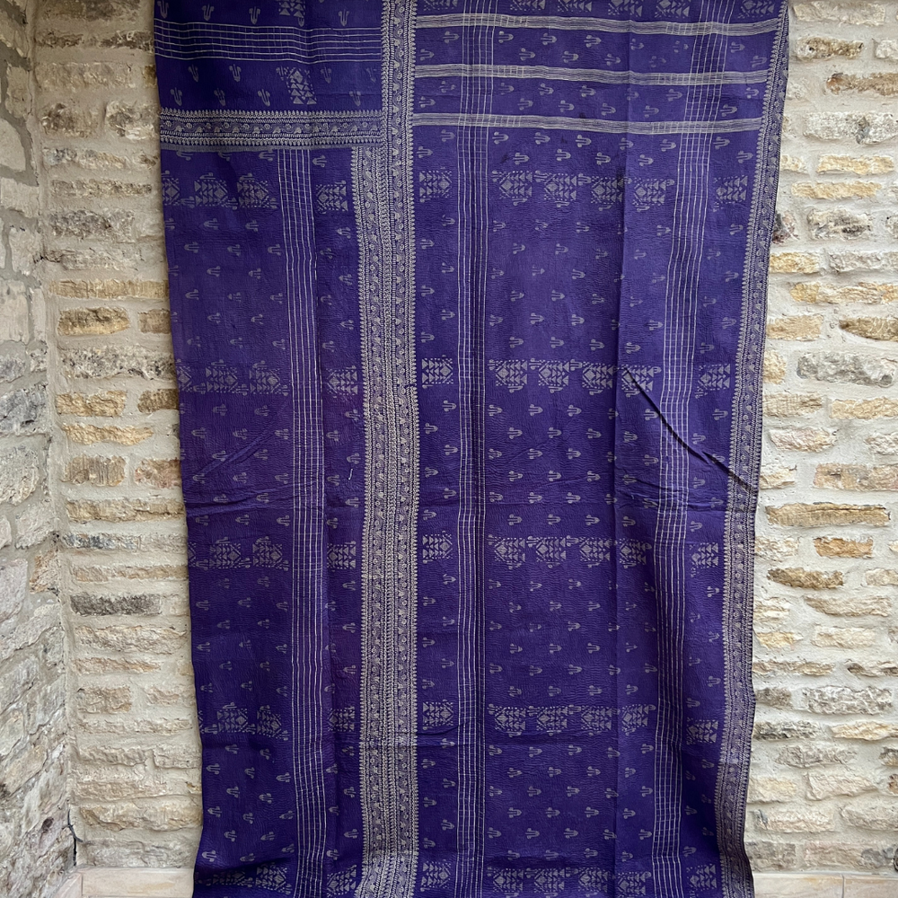 
                      
                        Lightweight Kantha Quilt No. 004
                      
                    
