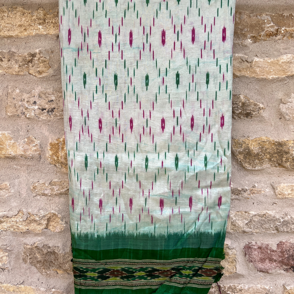 
                      
                        Vintage Silk Sari 117
                      
                    