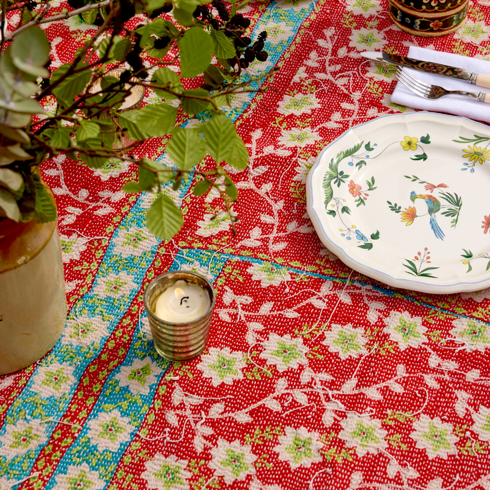 
                      
                        Midweight Kantha Quilt No. 840
                      
                    