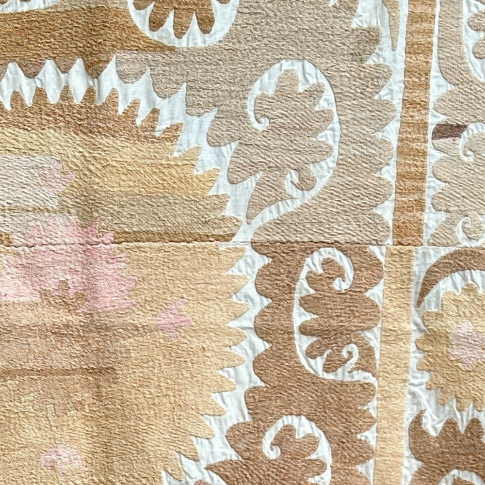 Medium Suzani 066
