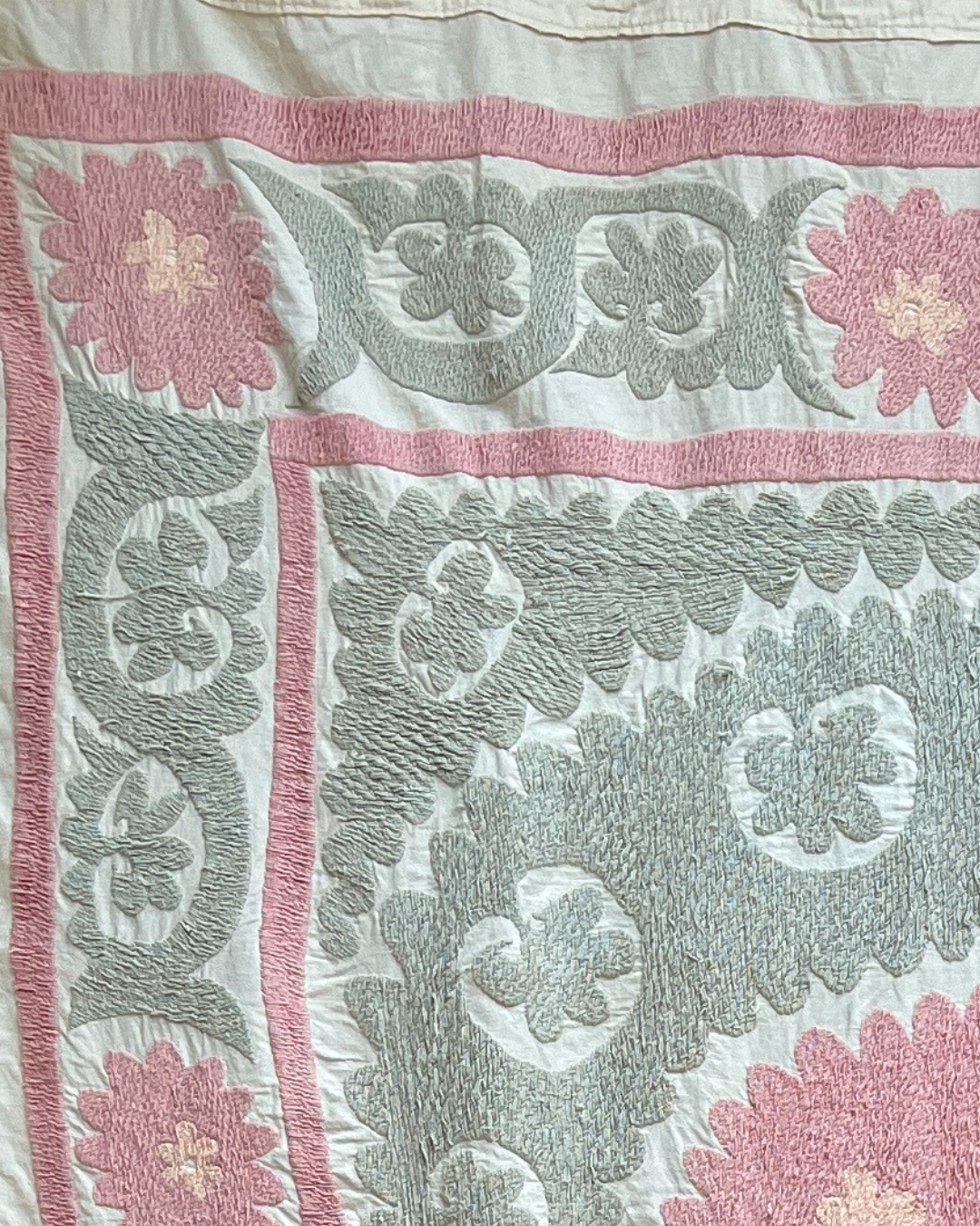 Medium Suzani 072