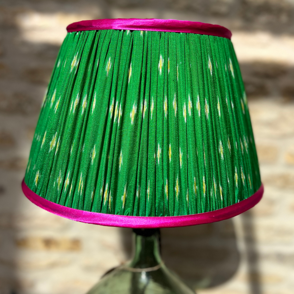 
                      
                        36cm Green Silk Sari Lampshade with Pink Satin Trim
                      
                    