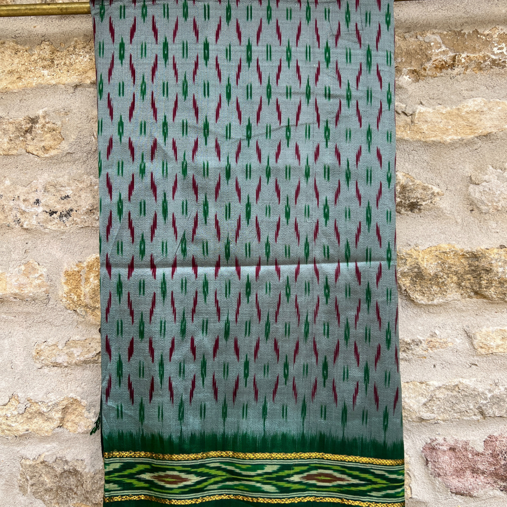 
                      
                        Vintage Silk Sari 126
                      
                    