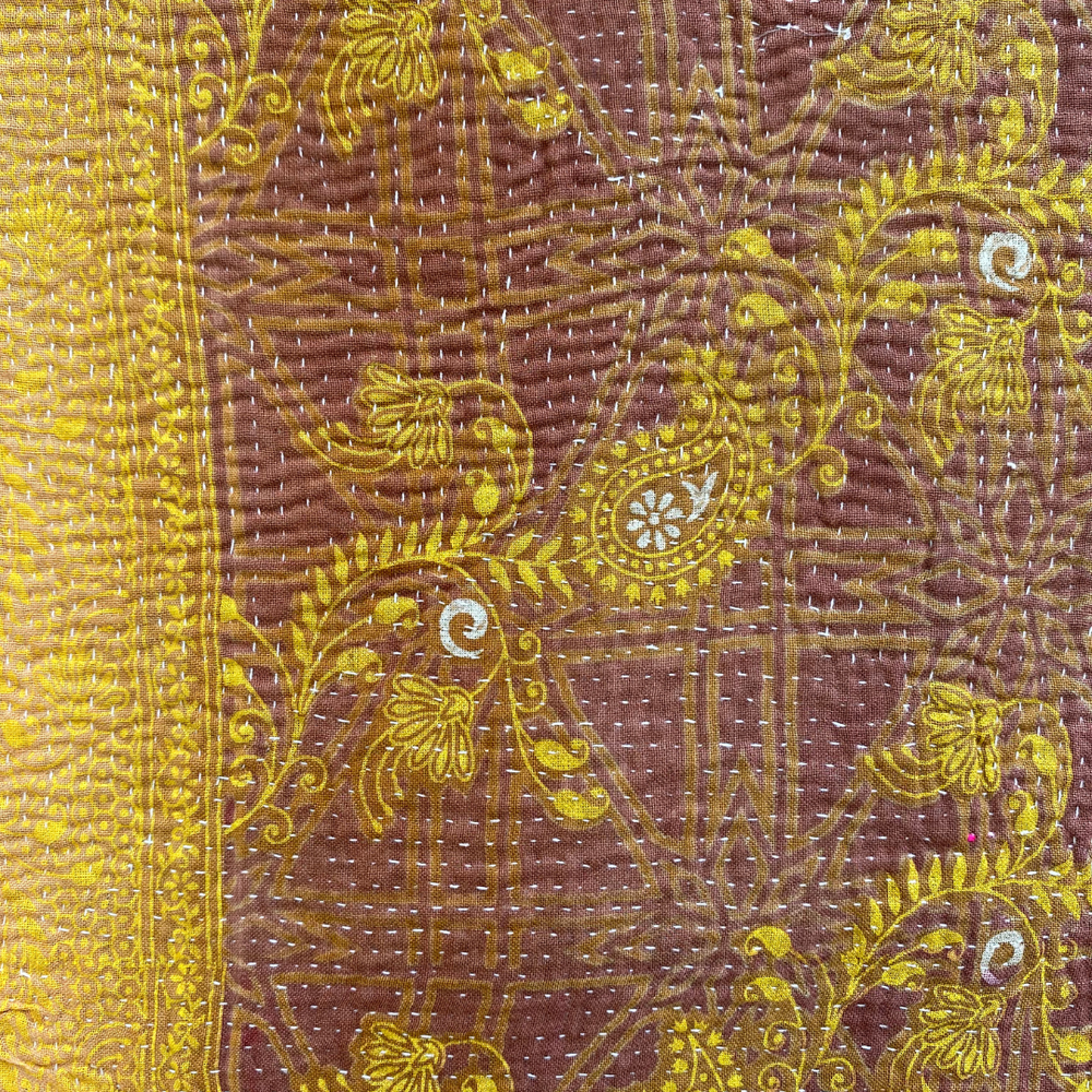 
                      
                        Midweight Kantha Quilt No. 028
                      
                    