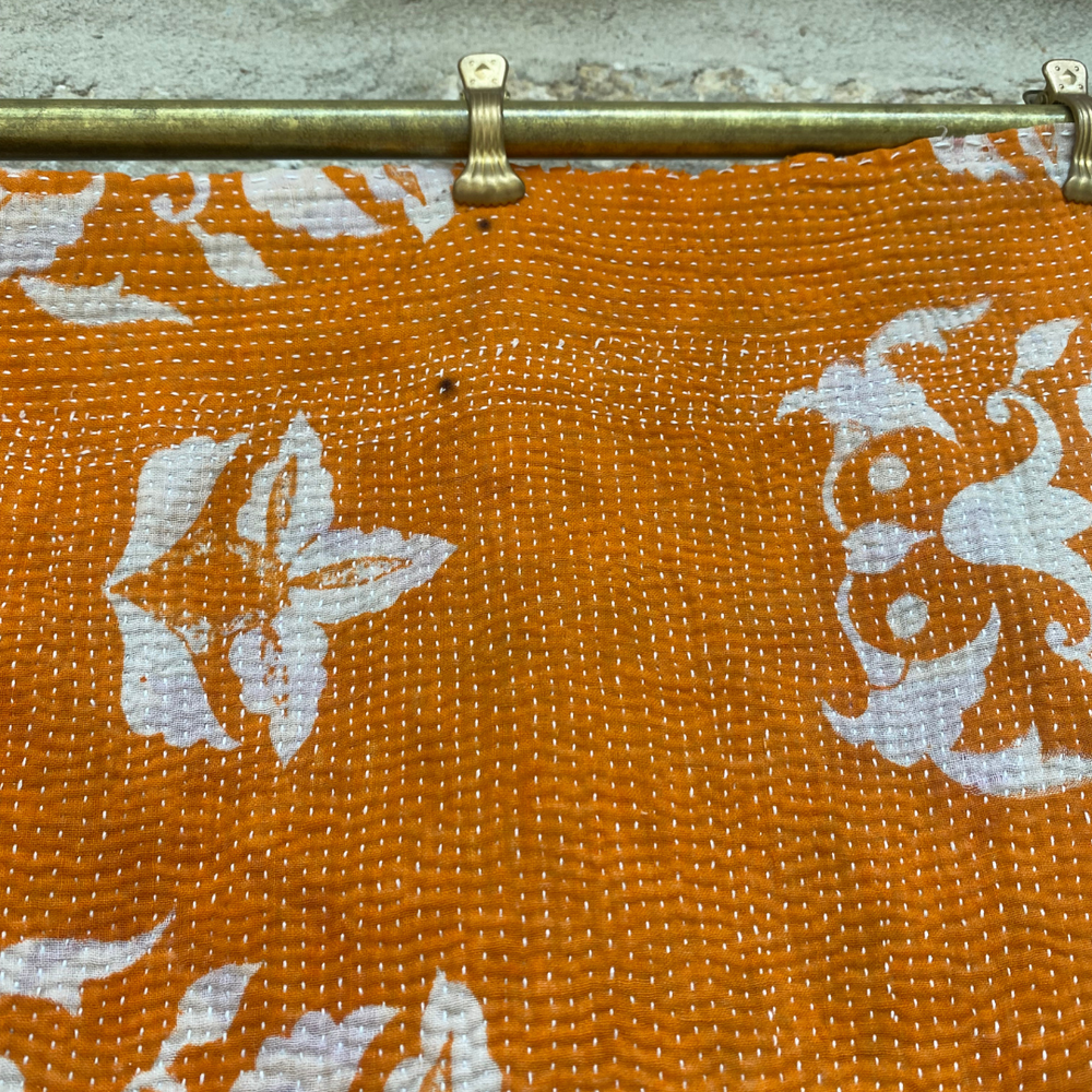 
                      
                        Lightweight Kantha Quilt No. 844
                      
                    