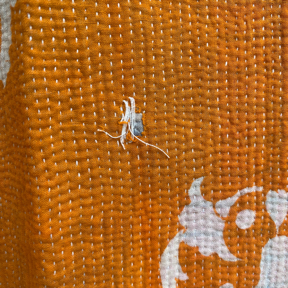 
                      
                        Lightweight Kantha Quilt No. 844
                      
                    
