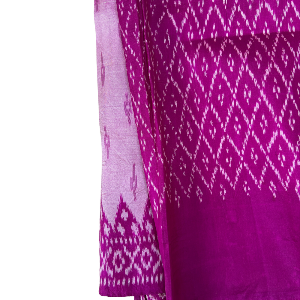 
                      
                        Vintage Silk Sari 132
                      
                    