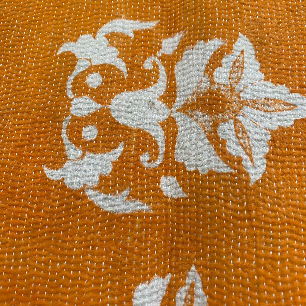 
                      
                        Lightweight Kantha Quilt No. 844
                      
                    