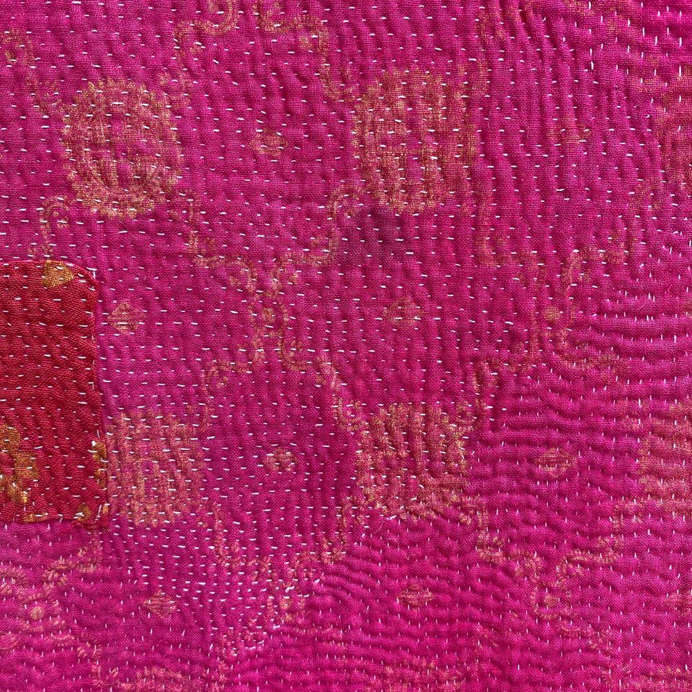 
                      
                        Midweight Kantha Quilt No. 842
                      
                    