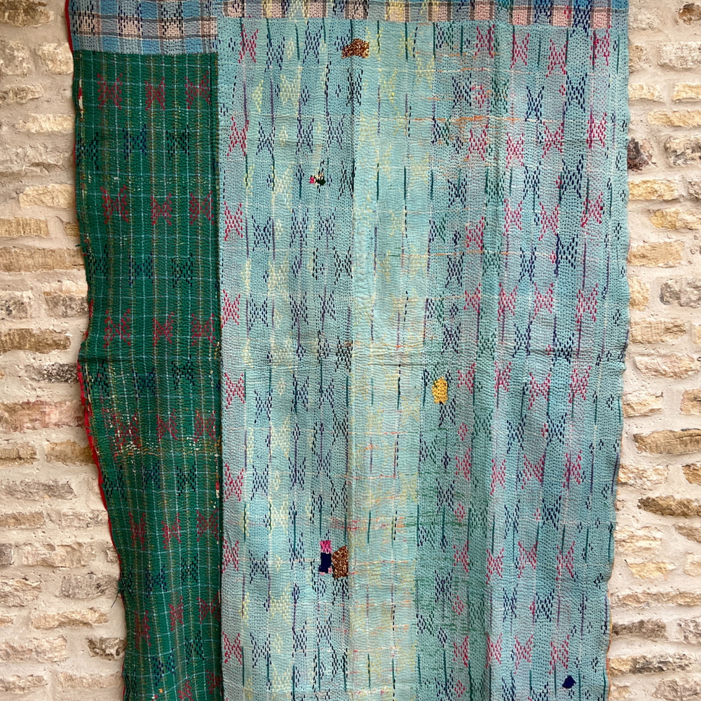 
                      
                        Midweight Kantha Quilt No. 046
                      
                    