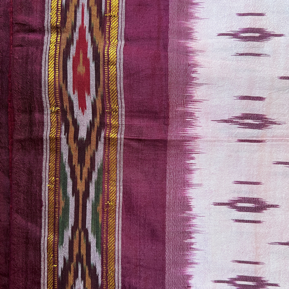 
                      
                        Vintage Silk Sari 141
                      
                    