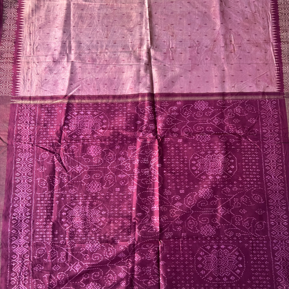 
                      
                        Vintage Silk Sari 144
                      
                    
