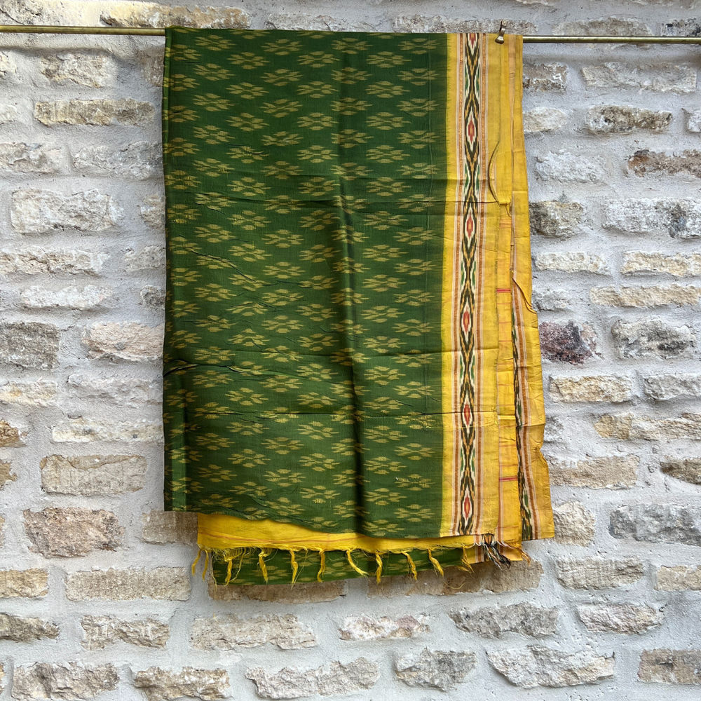 
                      
                        Vintage Silk Sari 148
                      
                    