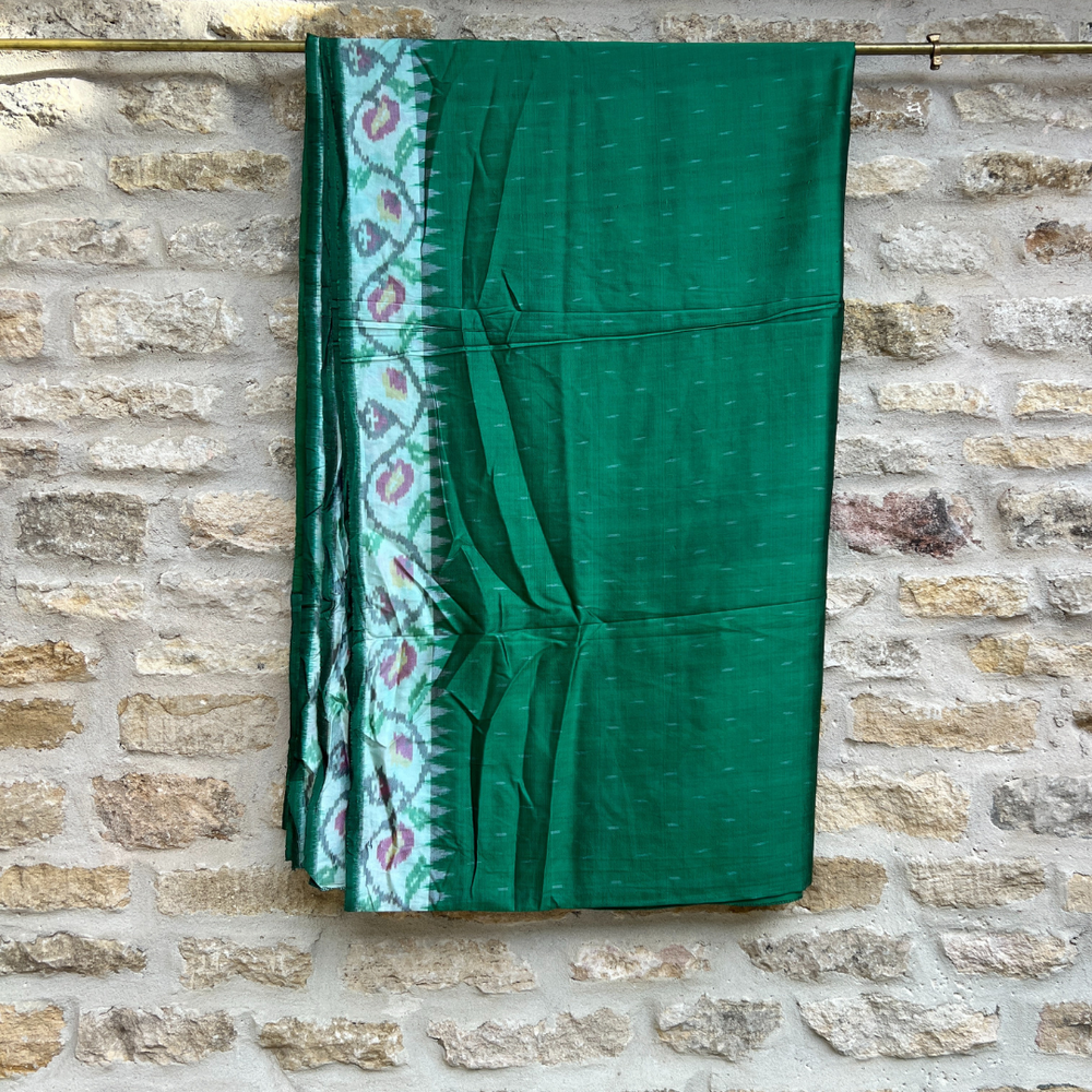 
                      
                        Vintage Silk Sari 151
                      
                    