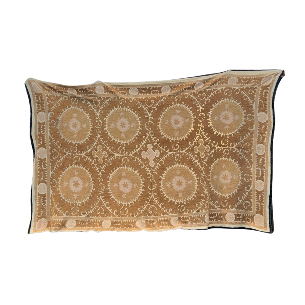 
                      
                        Extra Large Suzani 035
                      
                    