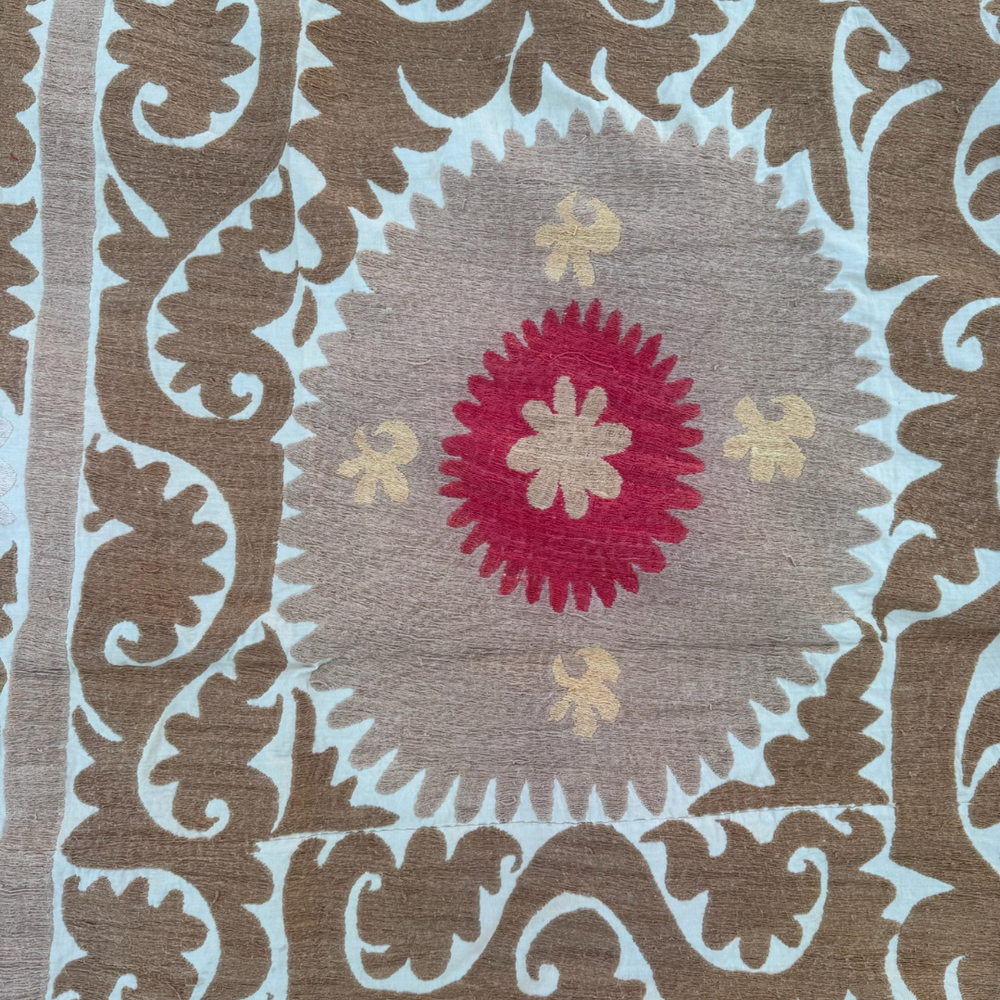 
                      
                        Extra Large Suzani 036
                      
                    